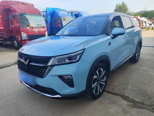 Фотография автомобиля — Wuling Asta