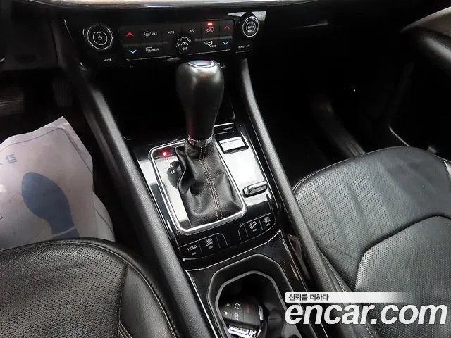 Jeep Compass 2nd Gen — Фото автомобиля 10