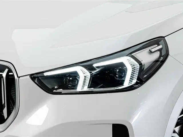 BMW X1 — Фото автомобиля 4