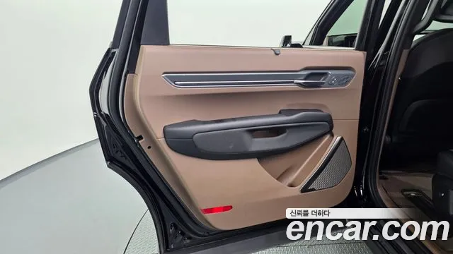 Kia EV9 — Фото автомобиля 14