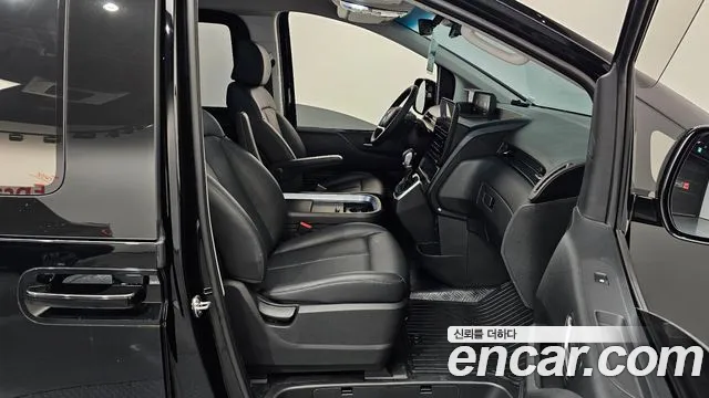 Hyundai Staria Staria Карго 5 мест — Фото автомобиля 21