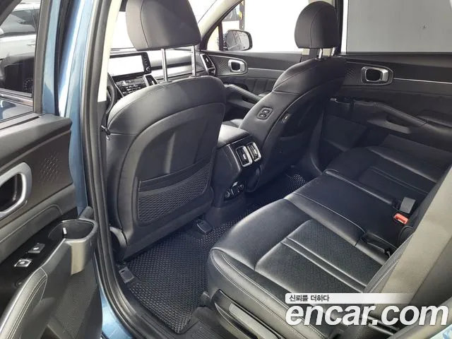 Kia Sorento Sorento 4-е поколение Бензин 2.5T 2WD — Фото автомобиля 15