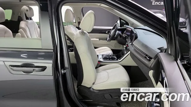 Kia Canival Carnival 4 поколение Дизель 9 мест Signature — Фото автомобиля 12