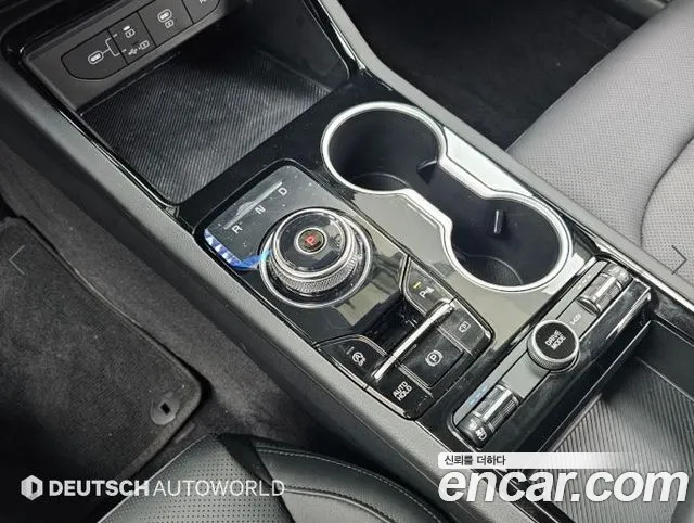 Kia K5 — Фото автомобиля 9