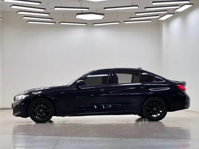 BMW 3 Series — Фото автомобиля 4