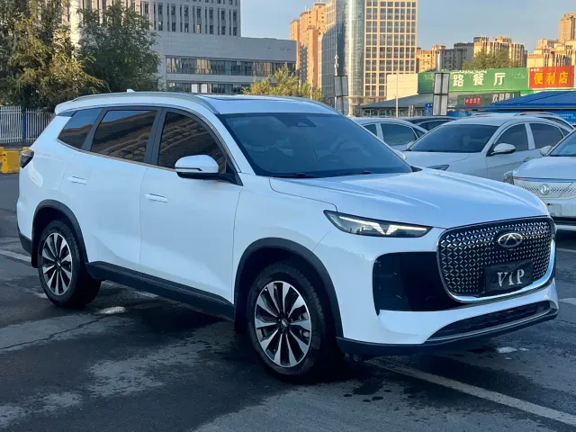 Chery Tiggo 8 PLUS — Фото автомобиля 3