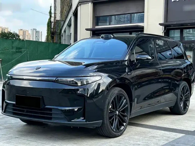 Фотография автомобиля — Leapmotor C16