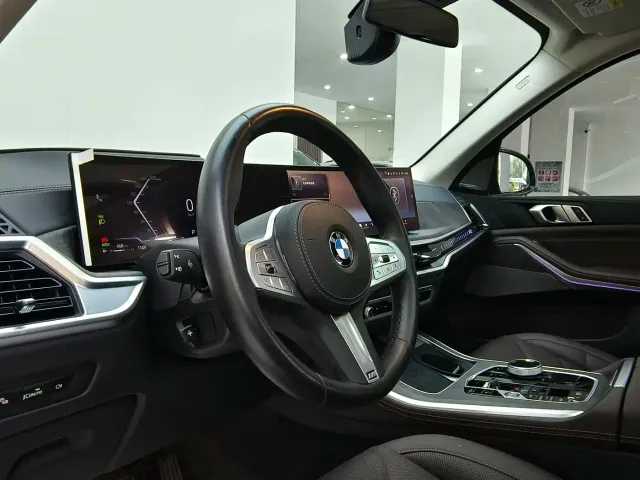 BMW X5 — Фото автомобиля 14