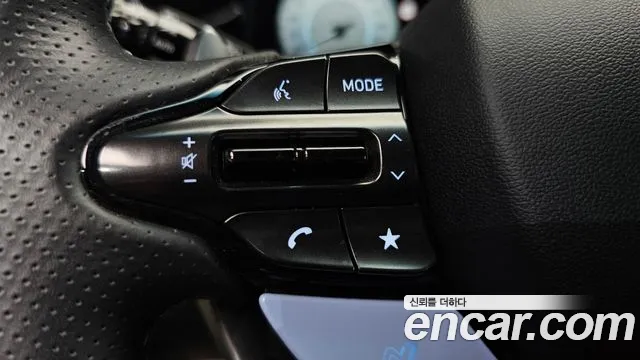 Hyundai AVANTE — Фото автомобиля 26