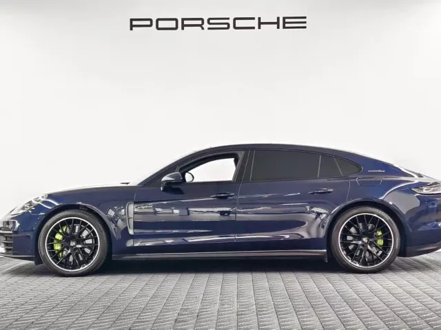 Porsche Panamera — Фото автомобиля 8