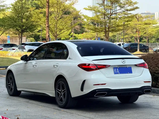 Mercedes-Benz C-Class — Фото автомобиля 17
