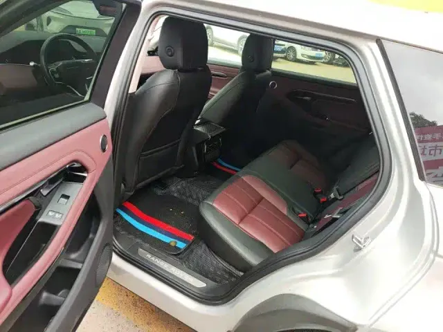 Land Rover Range Rover Evoque — Фото автомобиля 8