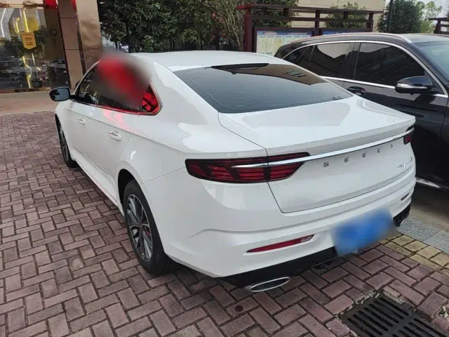 Geely Xingrui — Фото автомобиля 4