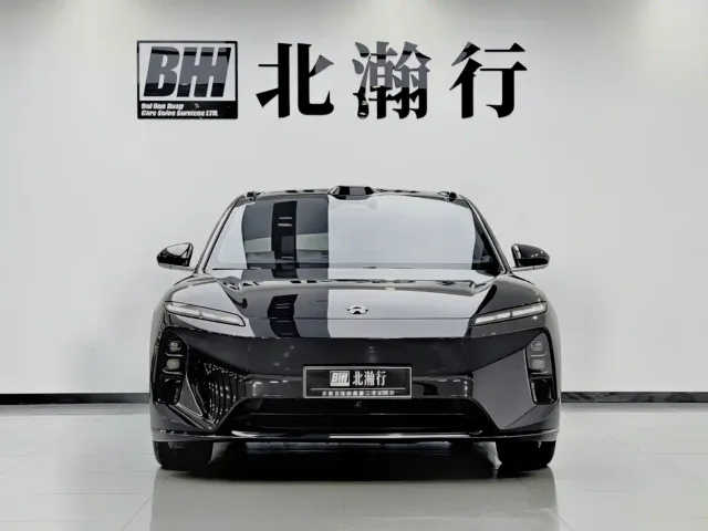 Nio ET5 Touring — Фото автомобиля 2