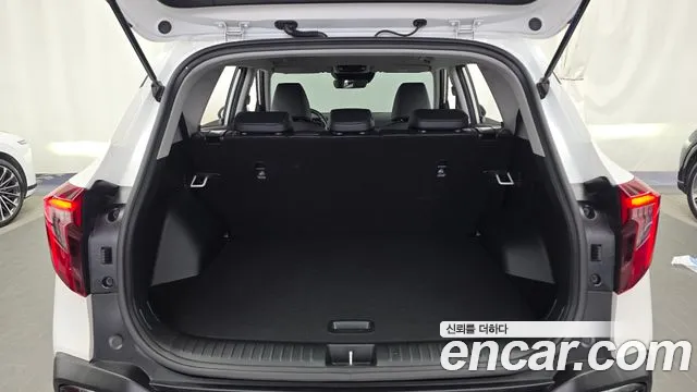 Kia Seltos — Фото автомобиля 26