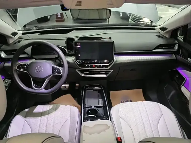 Volkswagen ID.6 X 2023 Upgraded Ultimate Intelligent Long Range Edition — Фото автомобиля 9