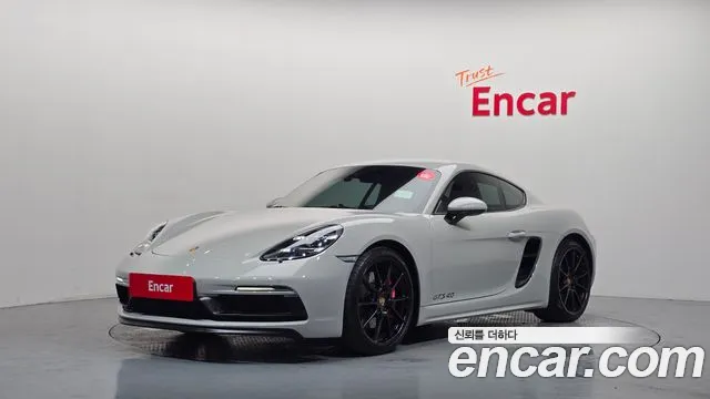 Фотография автомобиля — Porsche 718