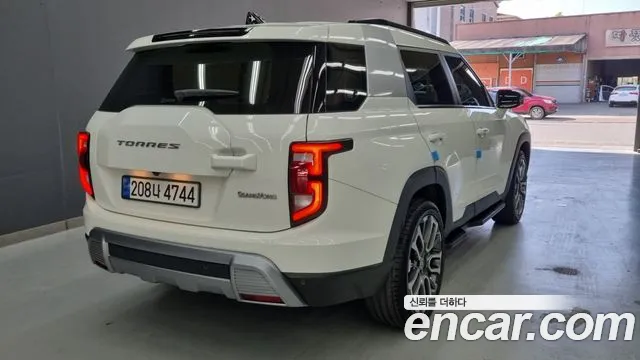 KGM Torres — Фото автомобиля 2