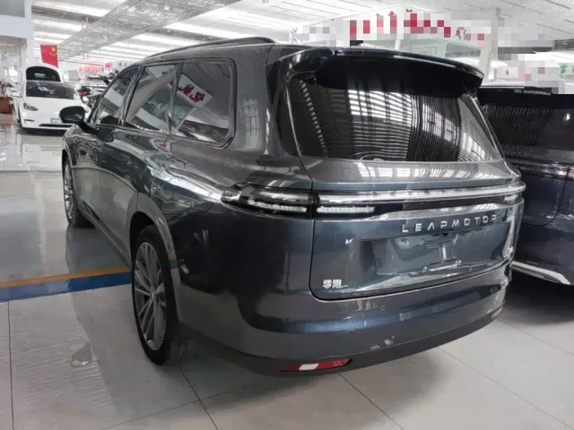 Leapmotor C16 — Фото автомобиля 4