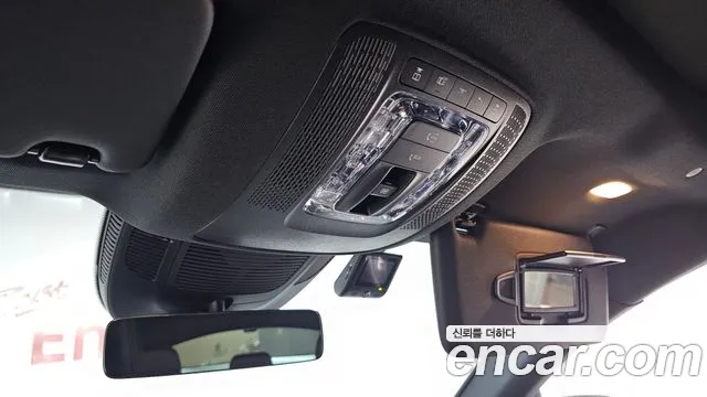 Mercedes-Benz GLE-Class — Фото автомобиля 24