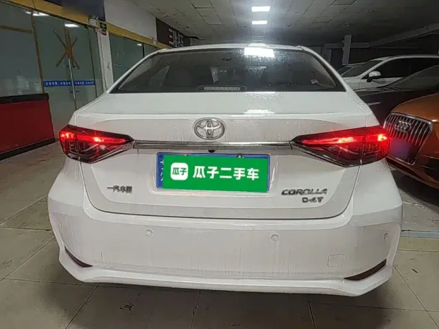 Toyota Corolla — Фото автомобиля 5