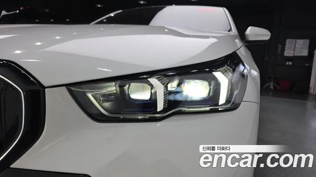 BMW 5 Series G60 — Фото автомобиля 21