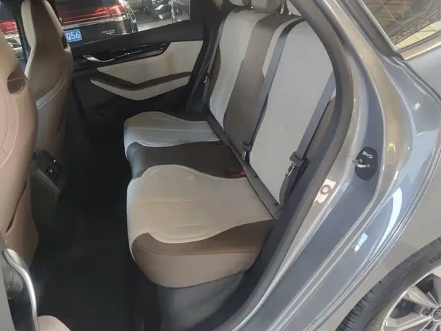 BYD Qin PLUS — Фото автомобиля 16