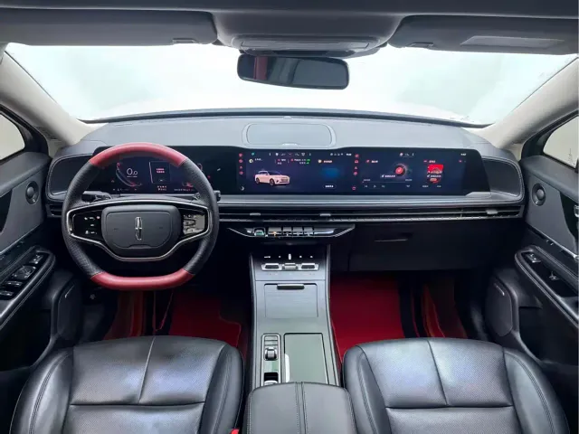 Lincoln Corsair — Фото автомобиля 6