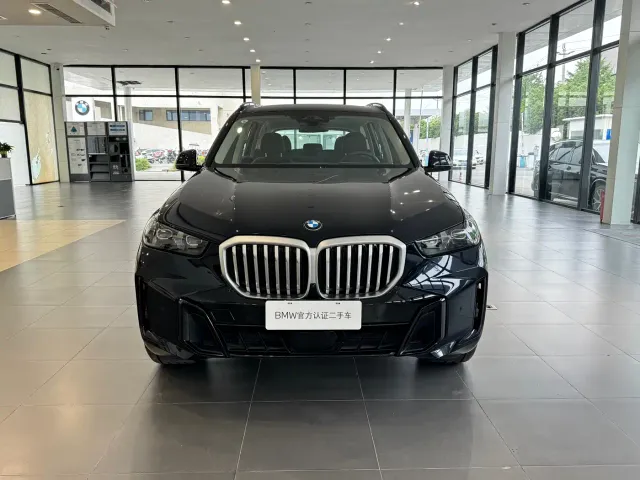 BMW X5 — Фото автомобиля 2