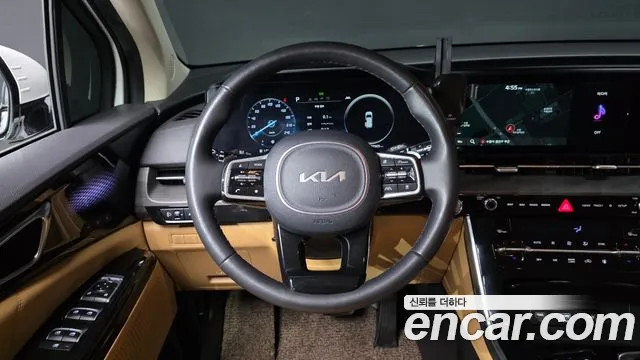 Kia Canival — Фото автомобиля 14