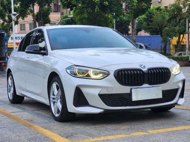 BMW 1 Series — Фото автомобиля 3