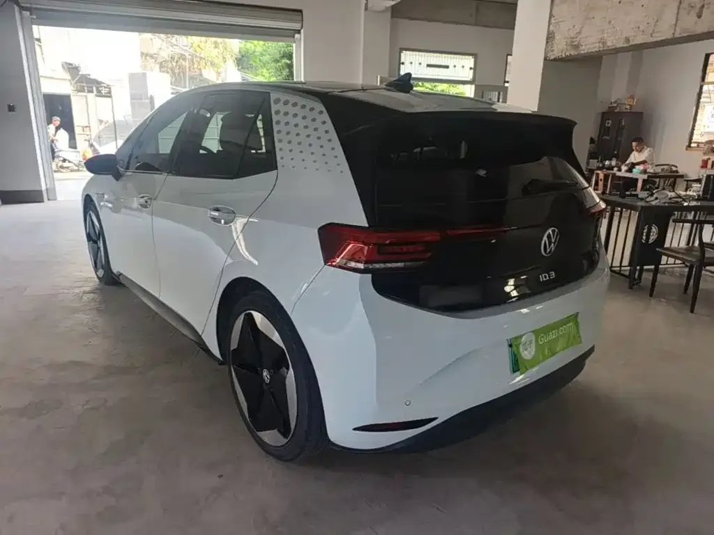 Volkswagen Volkswagen ID.3 2023 Pure Smart Edition — Фото автомобиля 4
