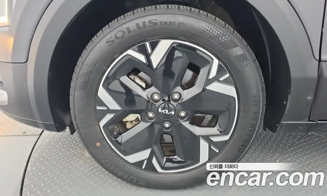 Kia Niro Niro (New) — Фото автомобиля 5