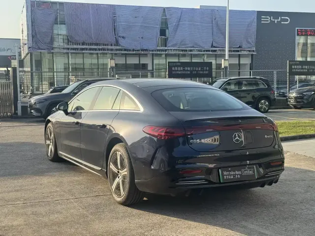 Mercedes-Benz EQS — Фото автомобиля 17