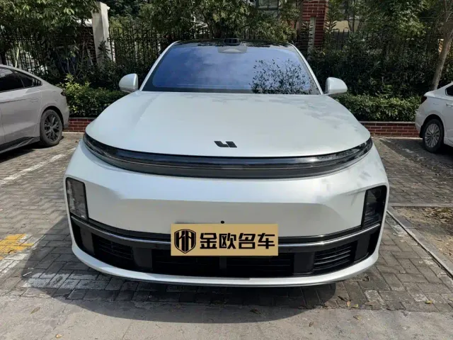 Li Auto Li Auto L7 2025 Max Smart Renewal Edition — Фото автомобиля 3