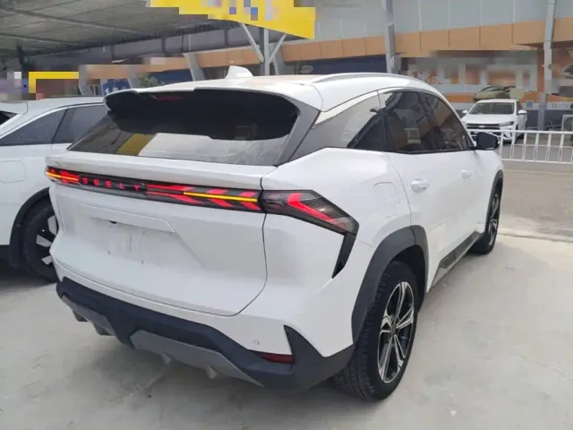 Geely Galaxy L7 — Фото автомобиля 6