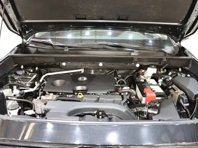 Toyota RAV4 — Фото автомобиля 19