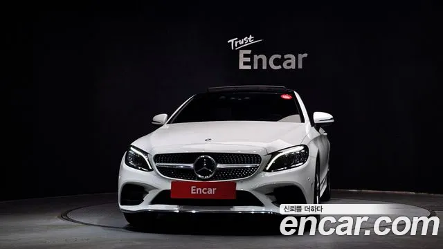 Mercedes-Benz C-Class — Фото автомобиля 3