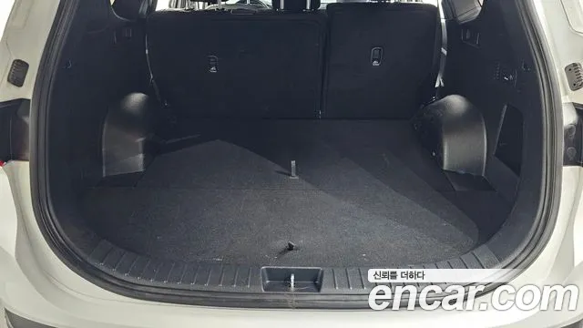 Hyundai Santa Fe — Фото автомобиля 23