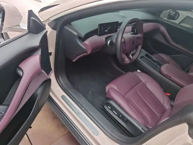 Nio ET5 Touring — Фото автомобиля 15