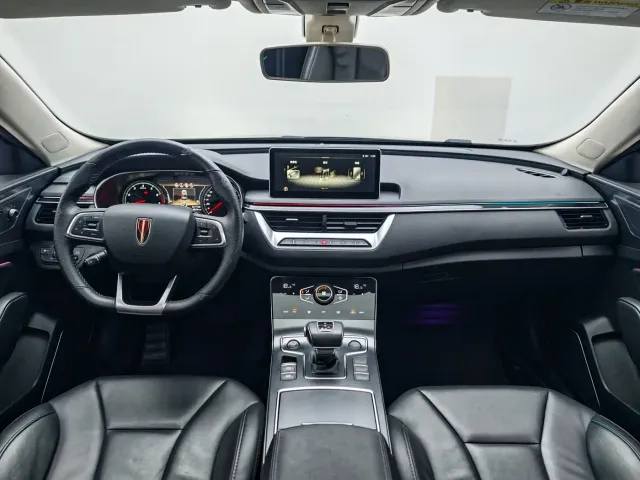 Hongqi H5 — Фото автомобиля 15
