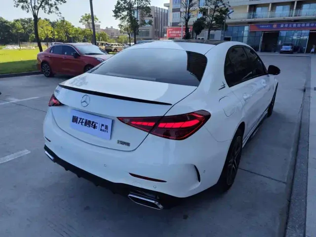 Mercedes-Benz C-Class — Фото автомобиля 9