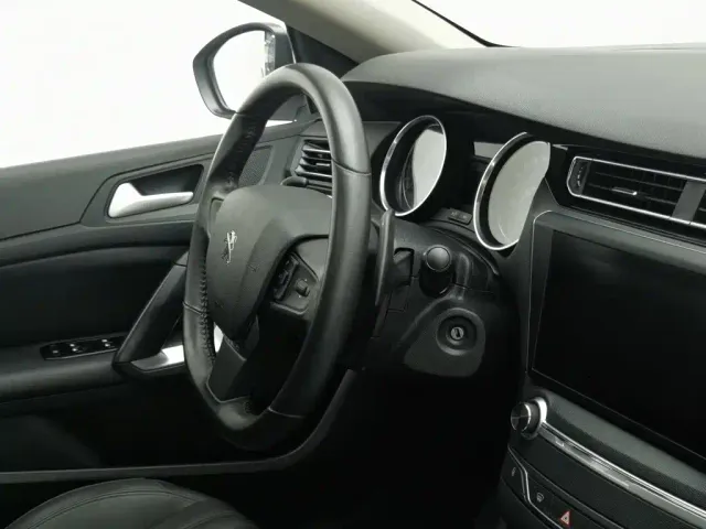 Peugeot 408 — Фото автомобиля 22