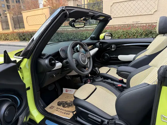 MINI Hatch — Фото автомобиля 19
