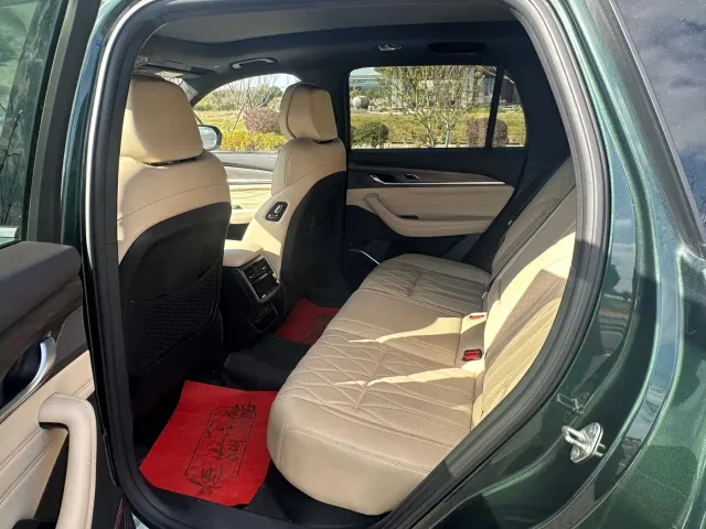 Geely Xingyue L — Фото автомобиля 10