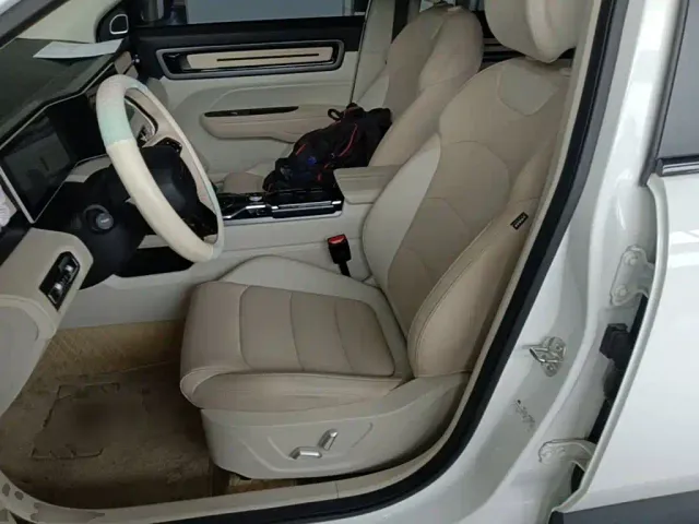 Geely ICON — Фото автомобиля 14