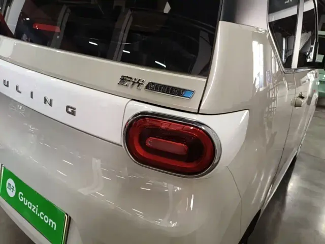 Wuling Hongguang Mini EV — Фото автомобиля 7