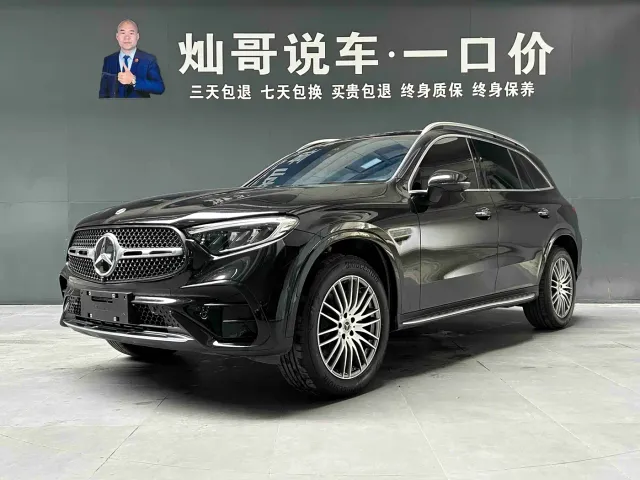 Фотография автомобиля — Mercedes-Benz GLC-Class