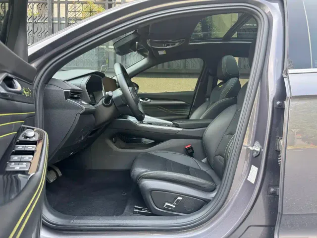 Geely Xingrui — Фото автомобиля 5