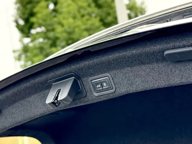 Audi A6L — Фото автомобиля 16